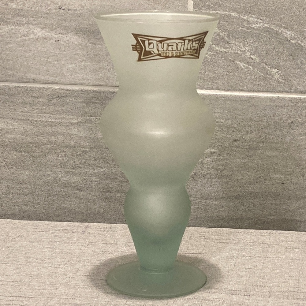 Star Trek Experience Quark's Bar 9" Glass Frosted ✨